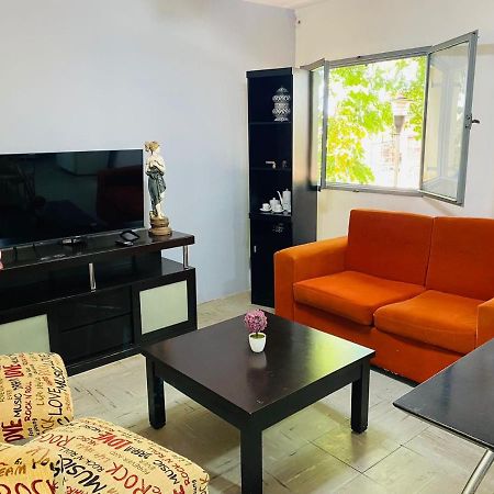 House G&S, Depto Con 3 Dormitorios Para 7 Personas Pleno Centro De La Ciudad Puerto Iguazú Buitenkant foto